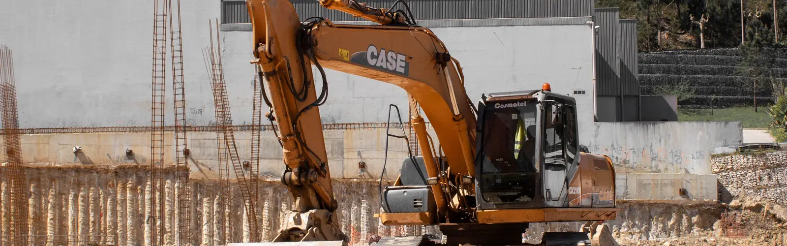 Excavator on a job site in Philadelphia